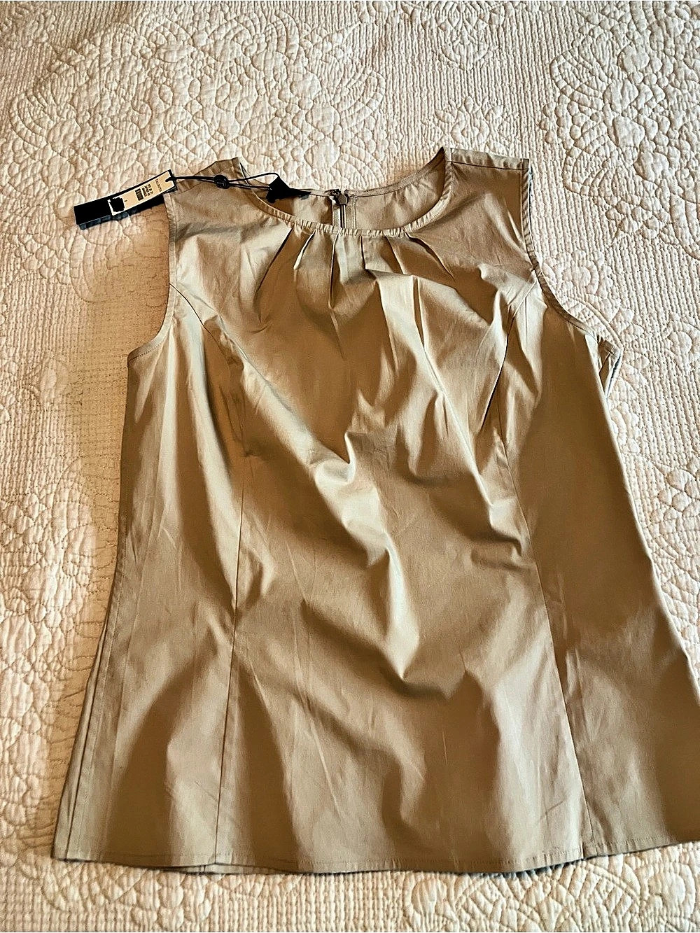 NWT Talbots cotton Sleeveless Blouse with back zipper